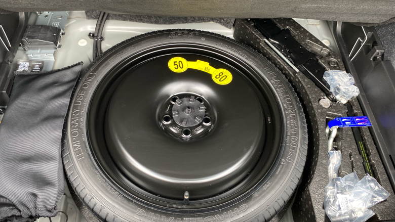 Volvo XC40 2.0 B3P Plus Dark 5dr Auto Petrol Estate